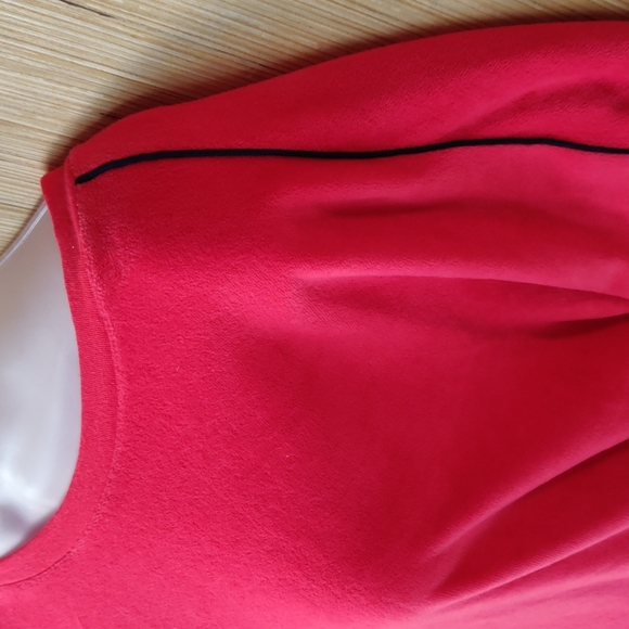 Levi's velour top - Picture 3 of 3